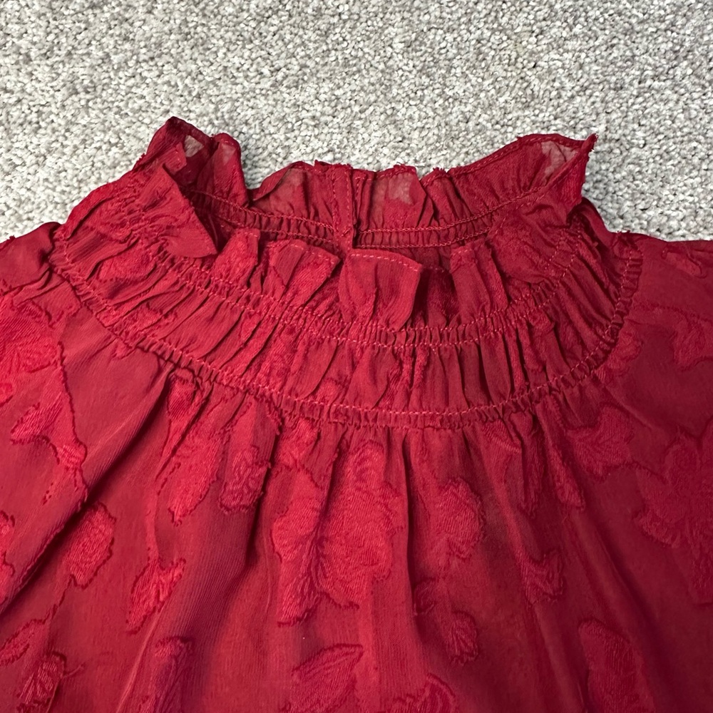 Elegant Burgundy Floral Women's Top - Picture 6 of 7